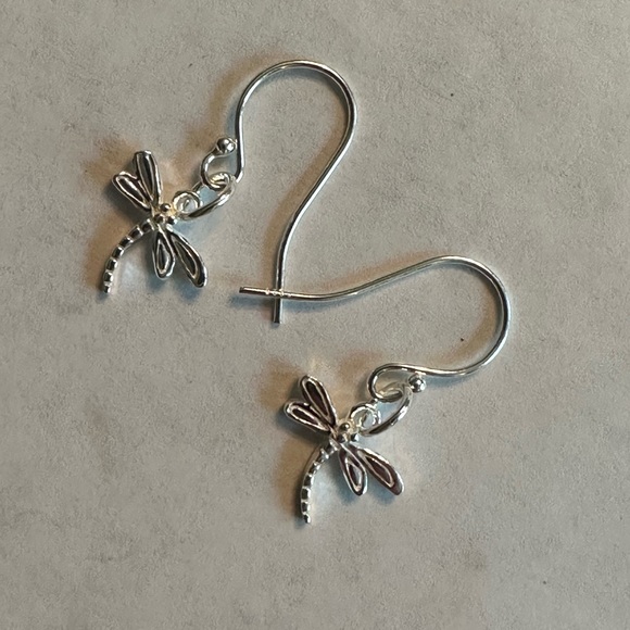 ARTISAN Dragonfly Sterling Silver Fairy Core 1” Long Shepherd Hook Earrings - Picture 4 of 6